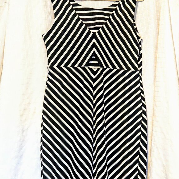 8.Bisou Bisou Michele Bohbot Striped Scoop Neck Sleeveless Bodycon Dress Size 16 - Picture 2 of 8